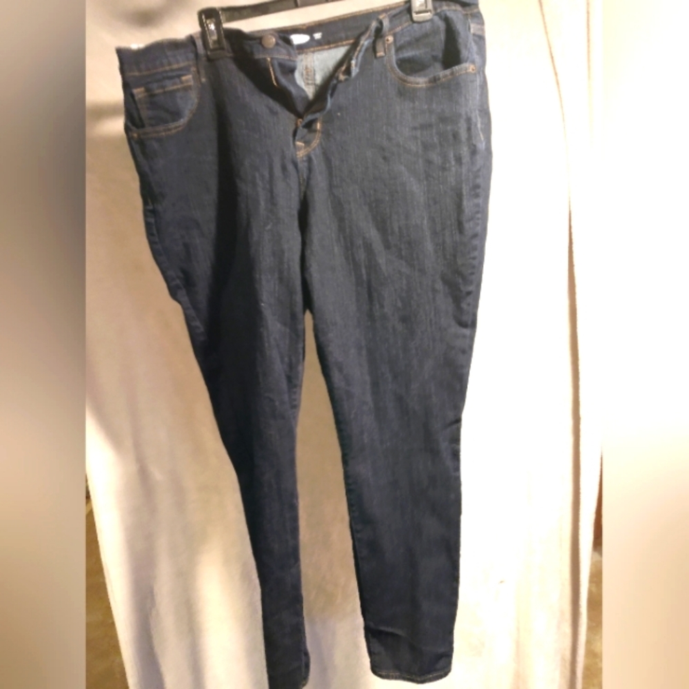 Old Navy Curvy Skinny Jeans Size 16